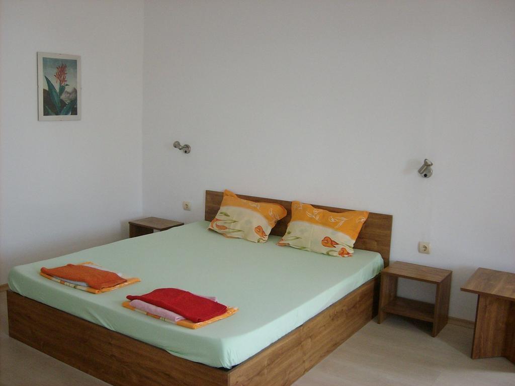 Hotel Neven Primorsko Ruang foto